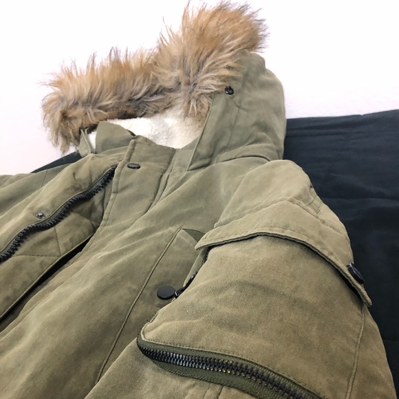 Green Army Winter Parka Luxury - Picture 8 of 10